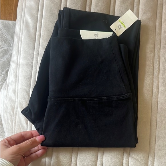 Aerie Black leggings - Picture 2 of 4